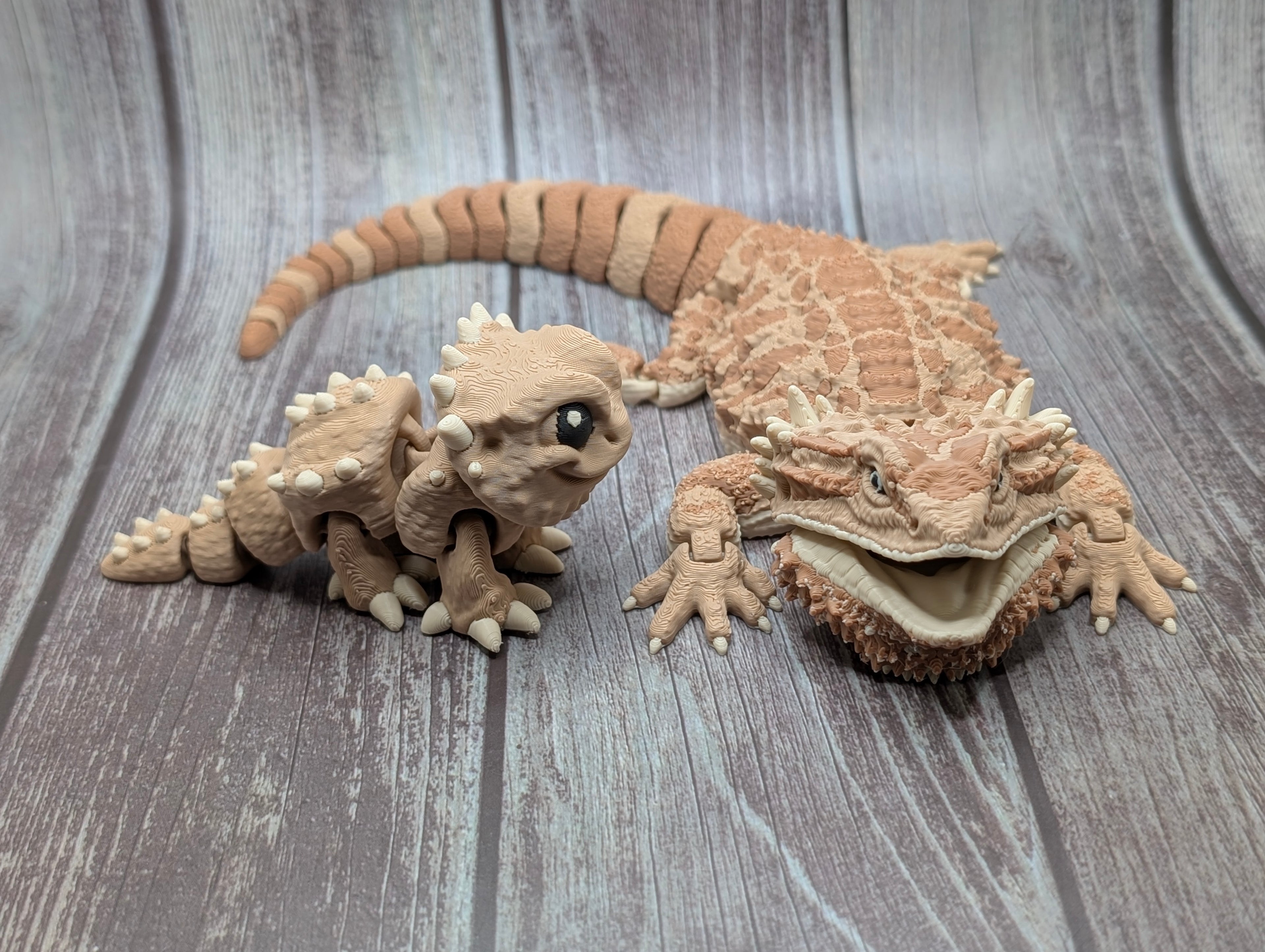 Realistic Articulating Bearded Dragon - 3D Printed