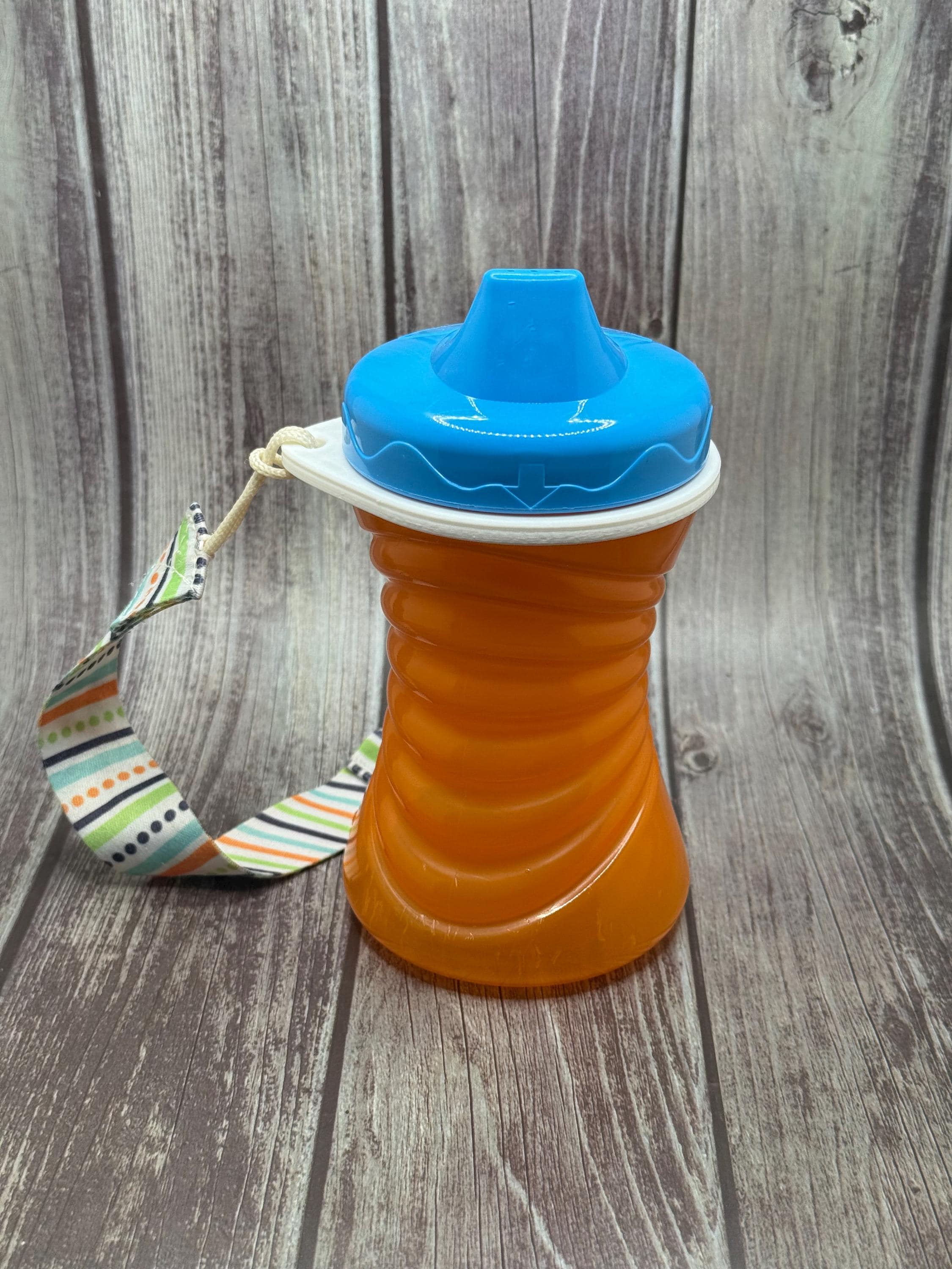 The Loop Tether for Sippy Cups – Durable Baby Cup Drink Accessory for Toddlers