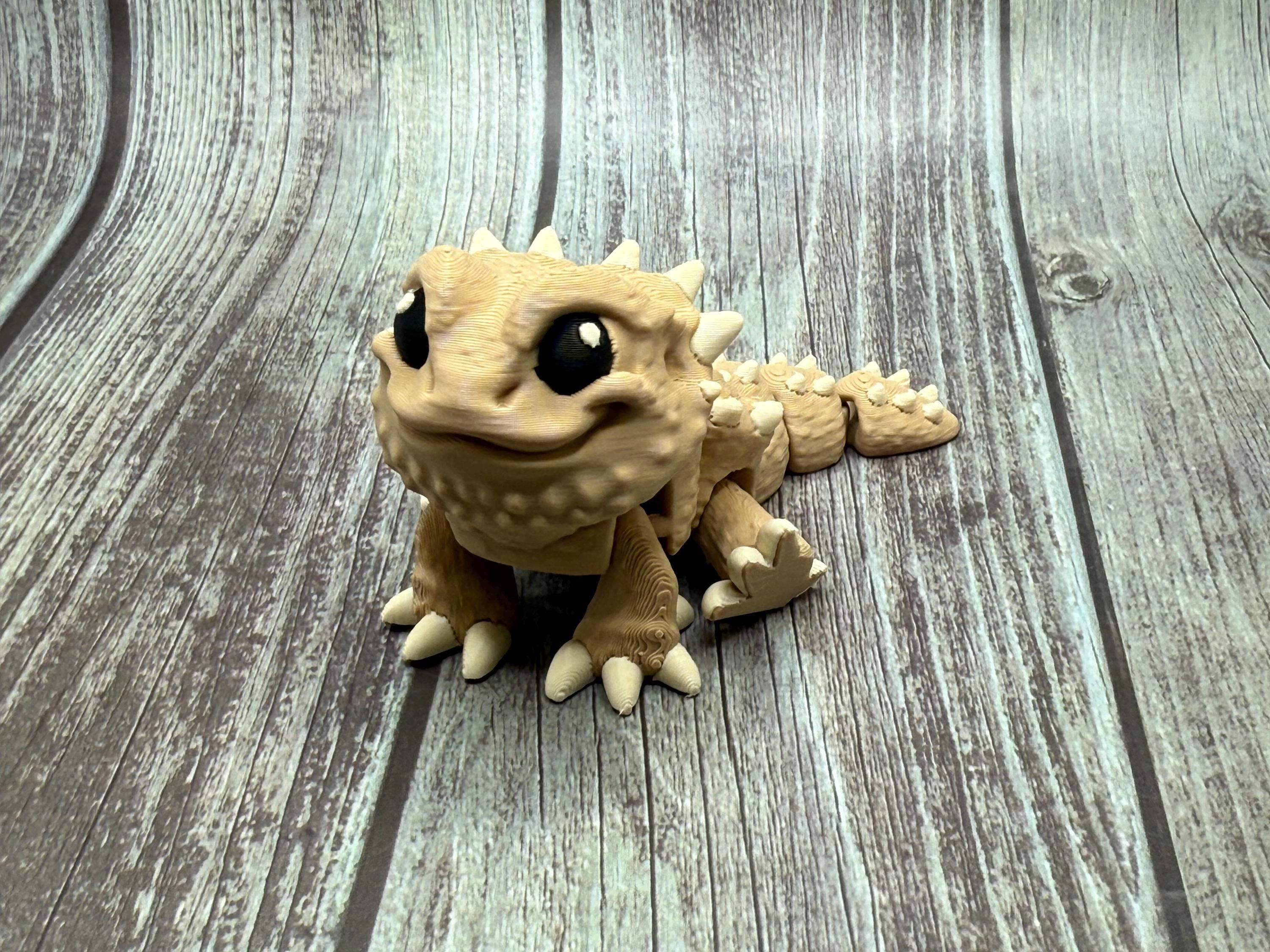 Articulated Reptile Chibi style, 3D Printed