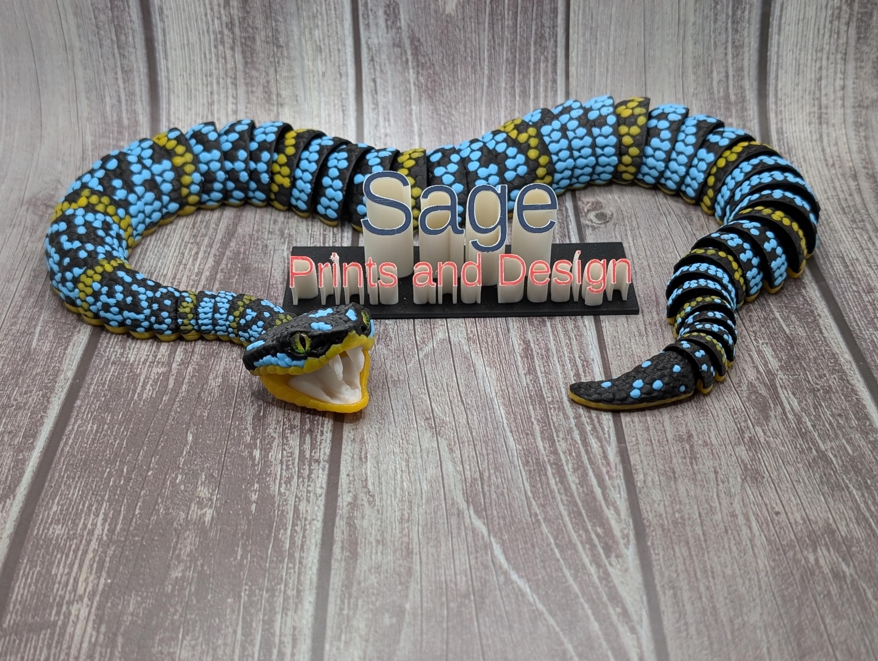 Female Dark Wagler Temple Viper | 3D Printed Articulated Snake | Exotic Reptile Decor