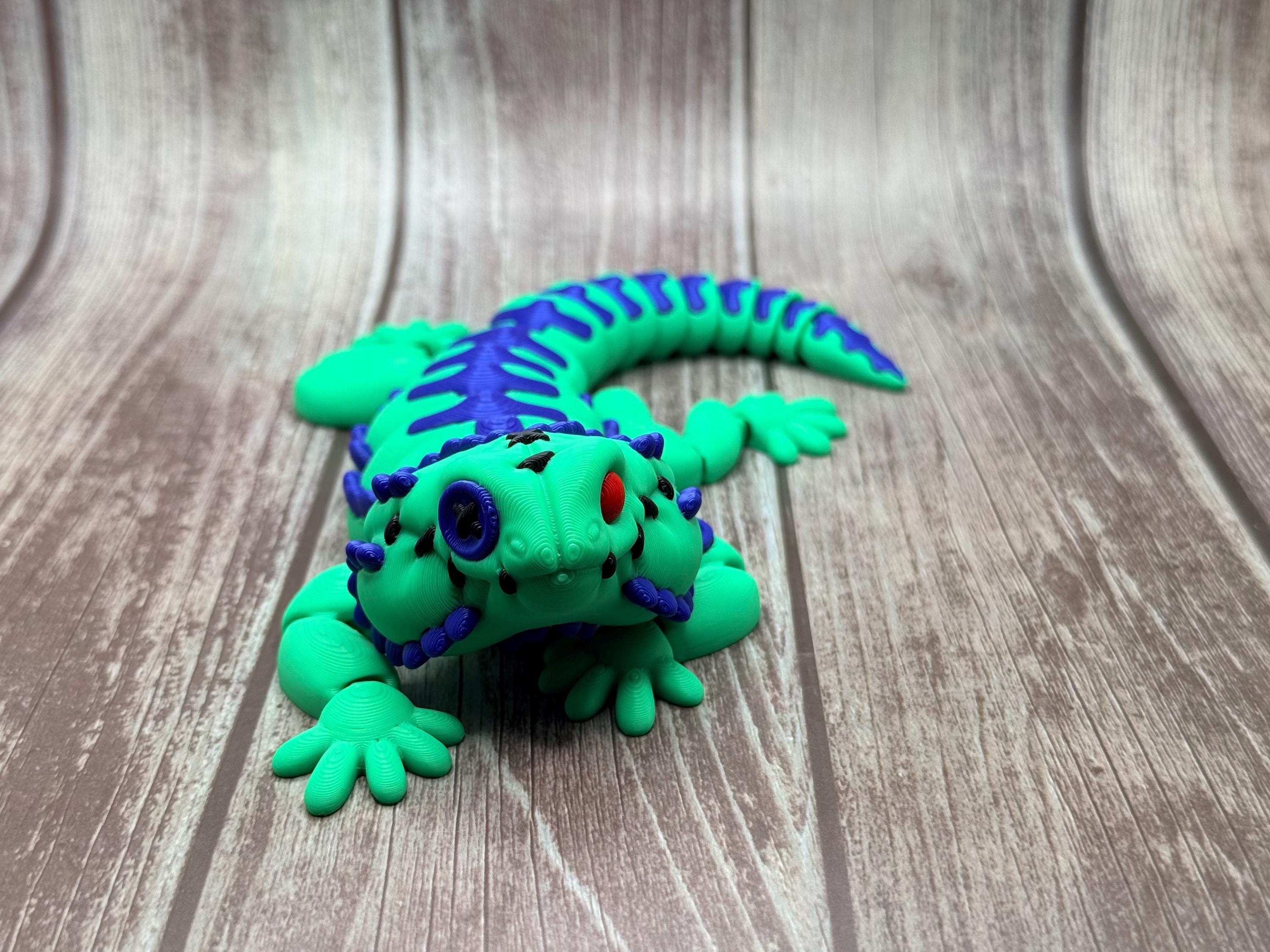 Vintage Stuffed Look 3D Printed Articulated Bearded Dragon