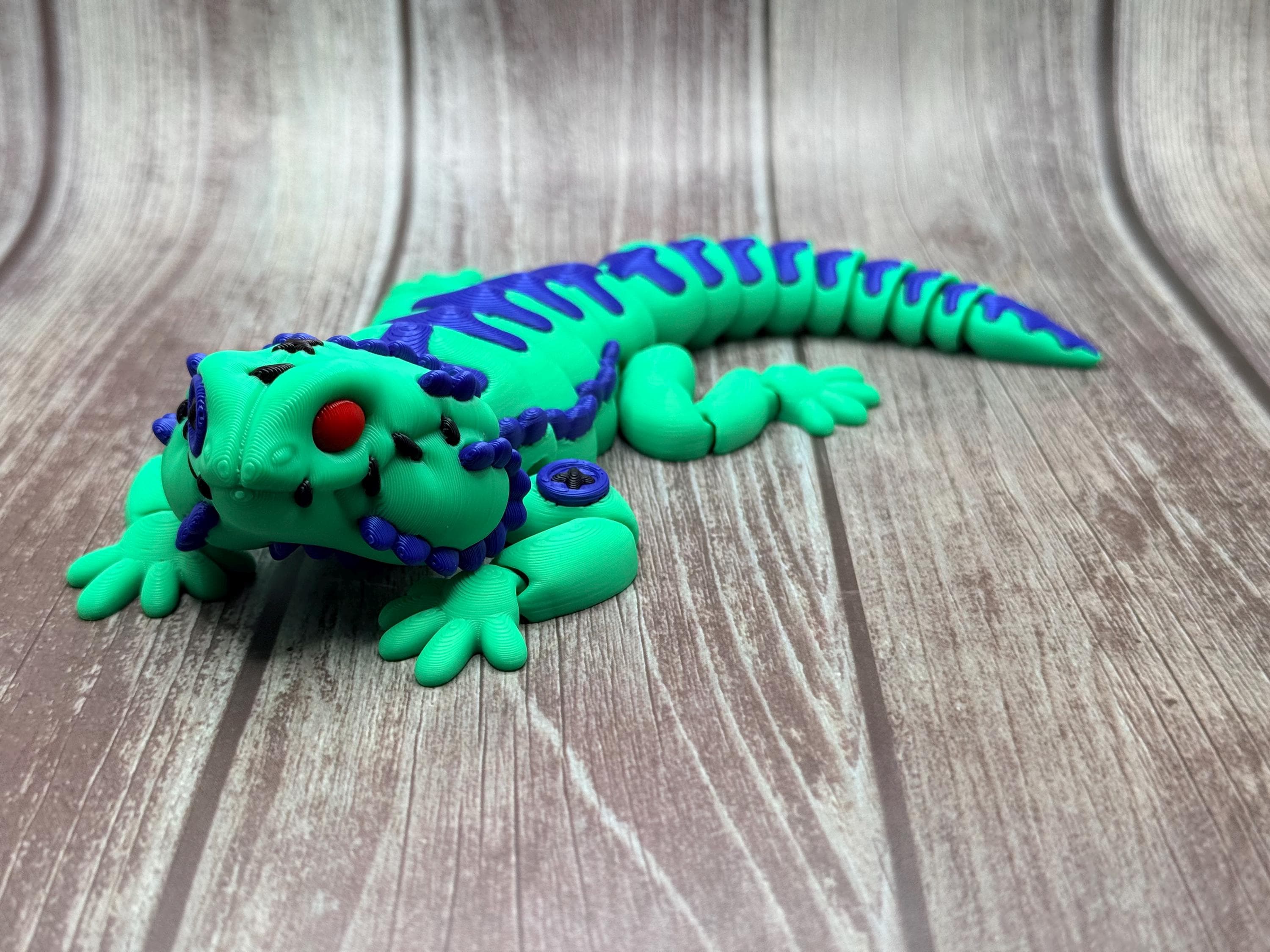 Vintage Stuffed Look 3D Printed Articulated Bearded Dragon