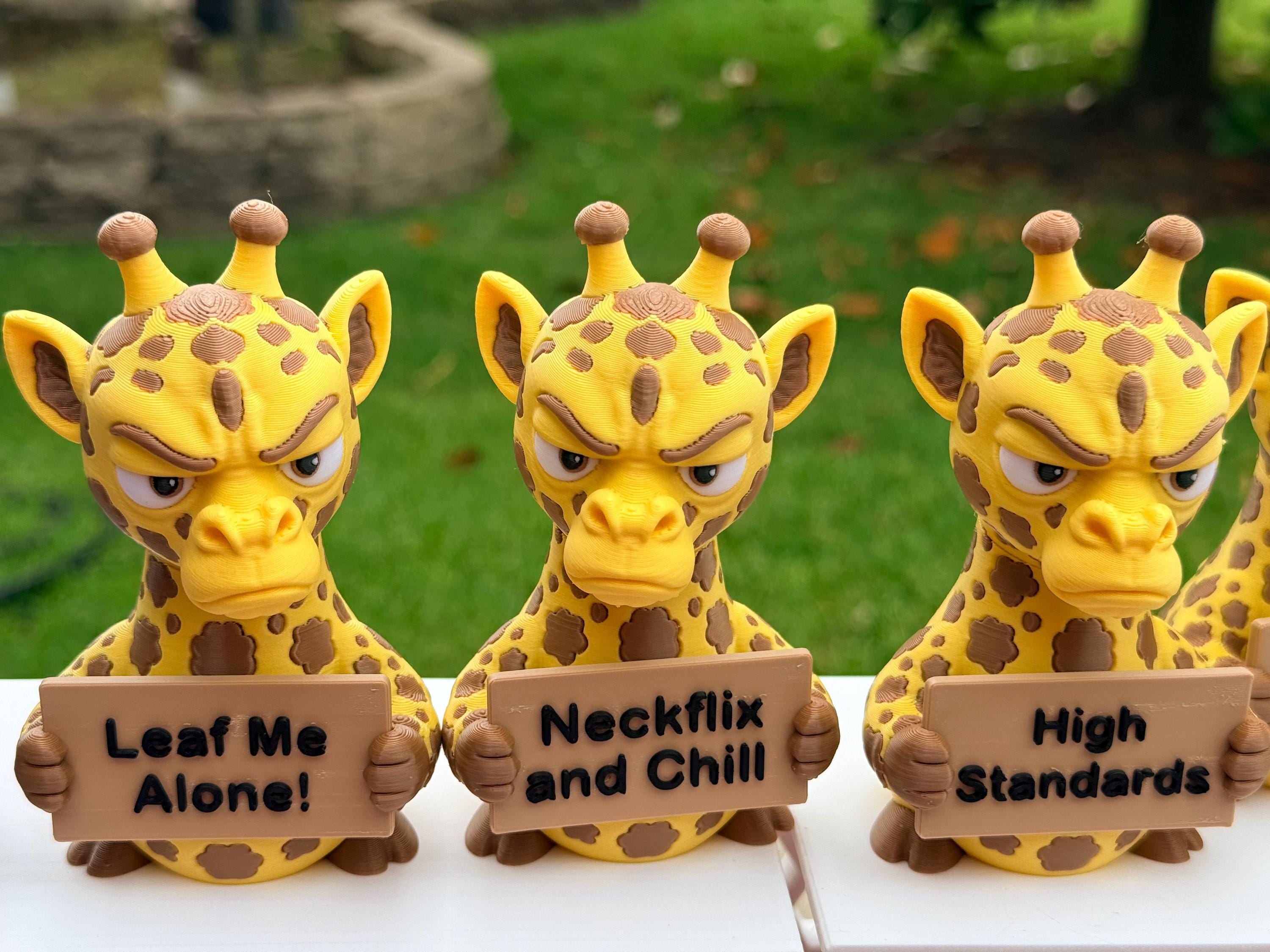 3D Printed Giraffe with Attitude | Sassy Giraffe Decor | “Leaf Me Alone”