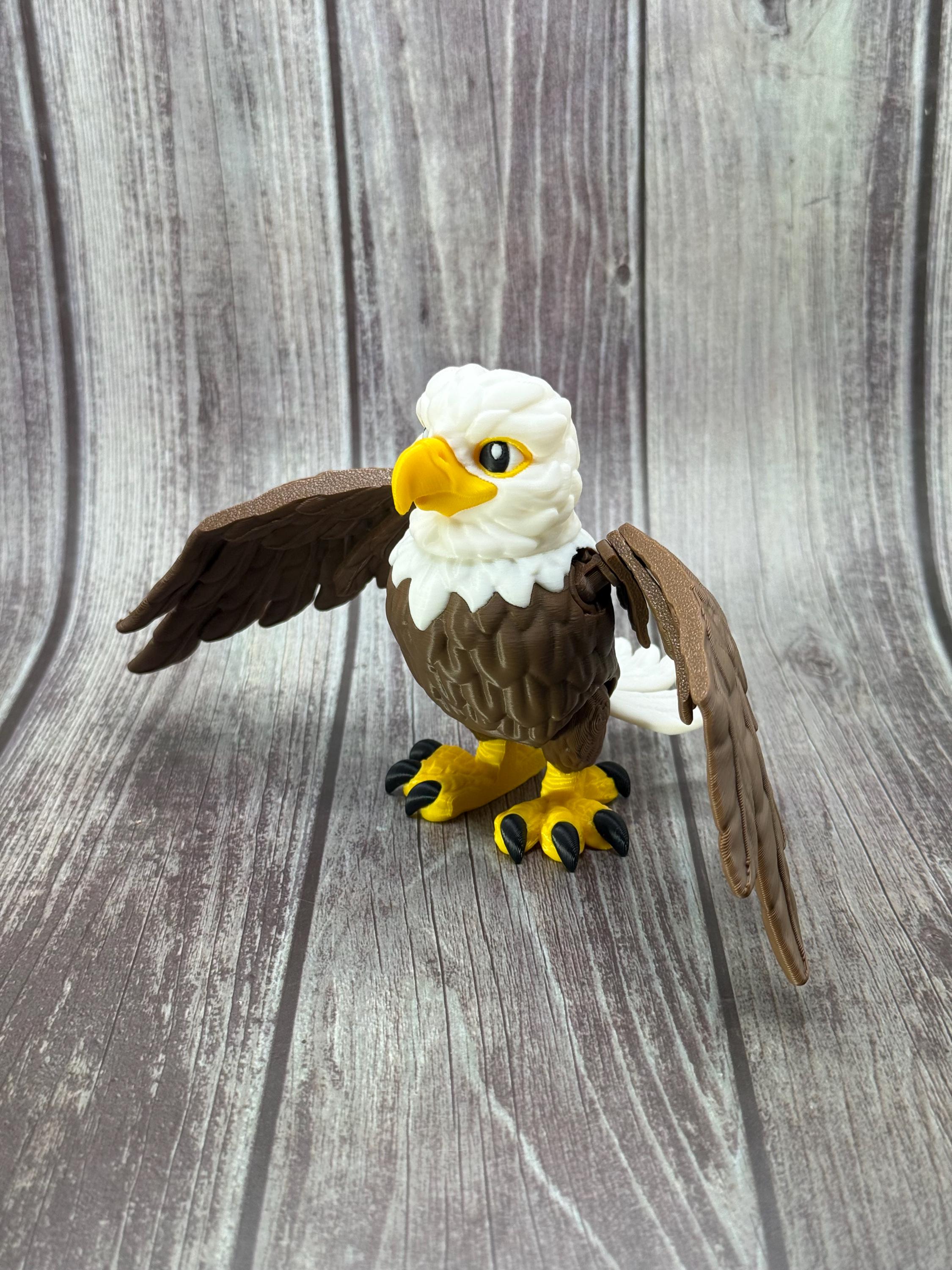 Articulated Bald Eagle – 3D Printed Majestic American Eagle Figure | Patriotic Desk Decor