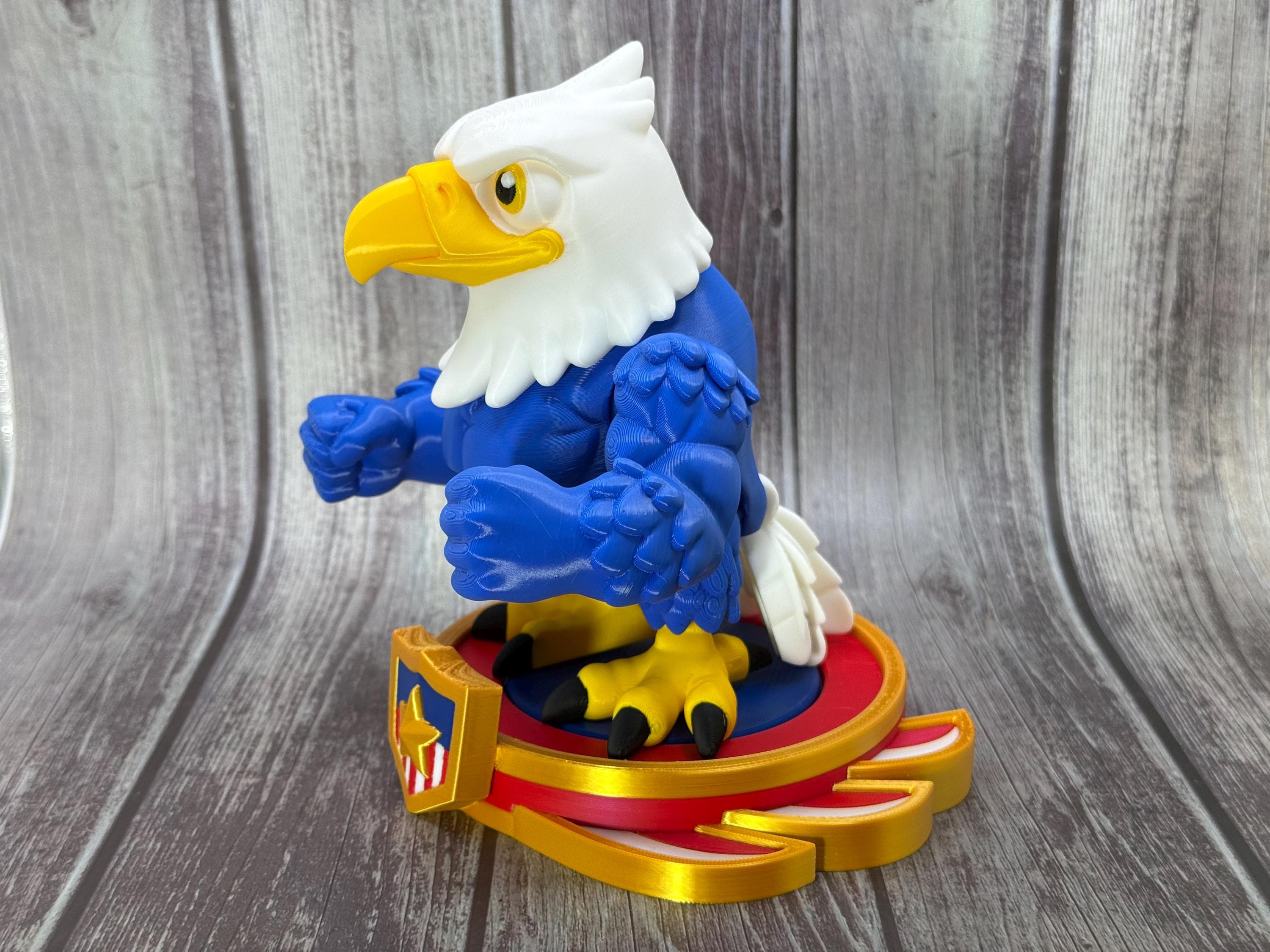 Mighty Eagle Holding American Flag on Display Stand | Patriotic 3D Printed Eagle Statue