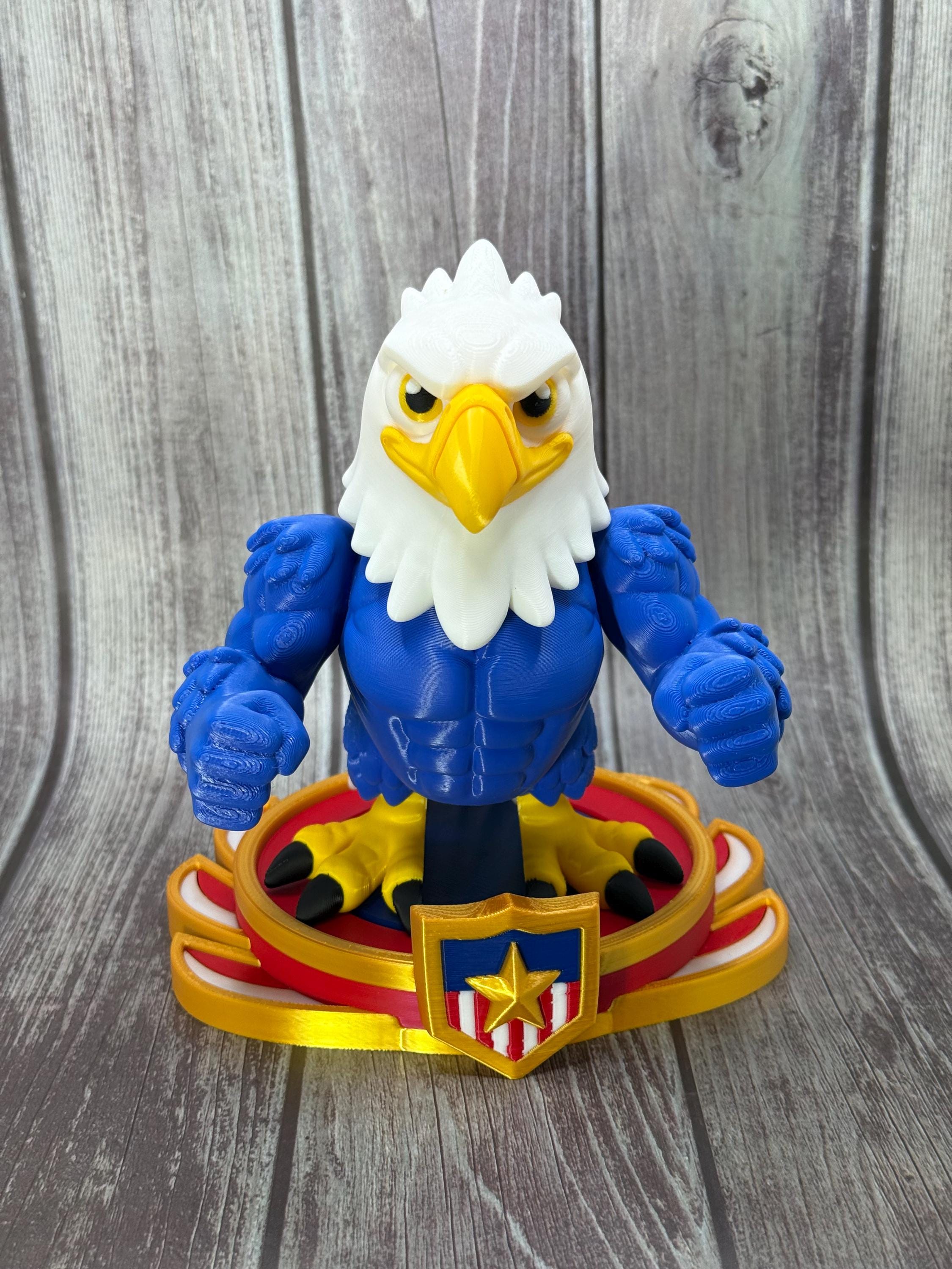 Mighty Eagle Holding American Flag on Display Stand | Patriotic 3D Printed Eagle Statue
